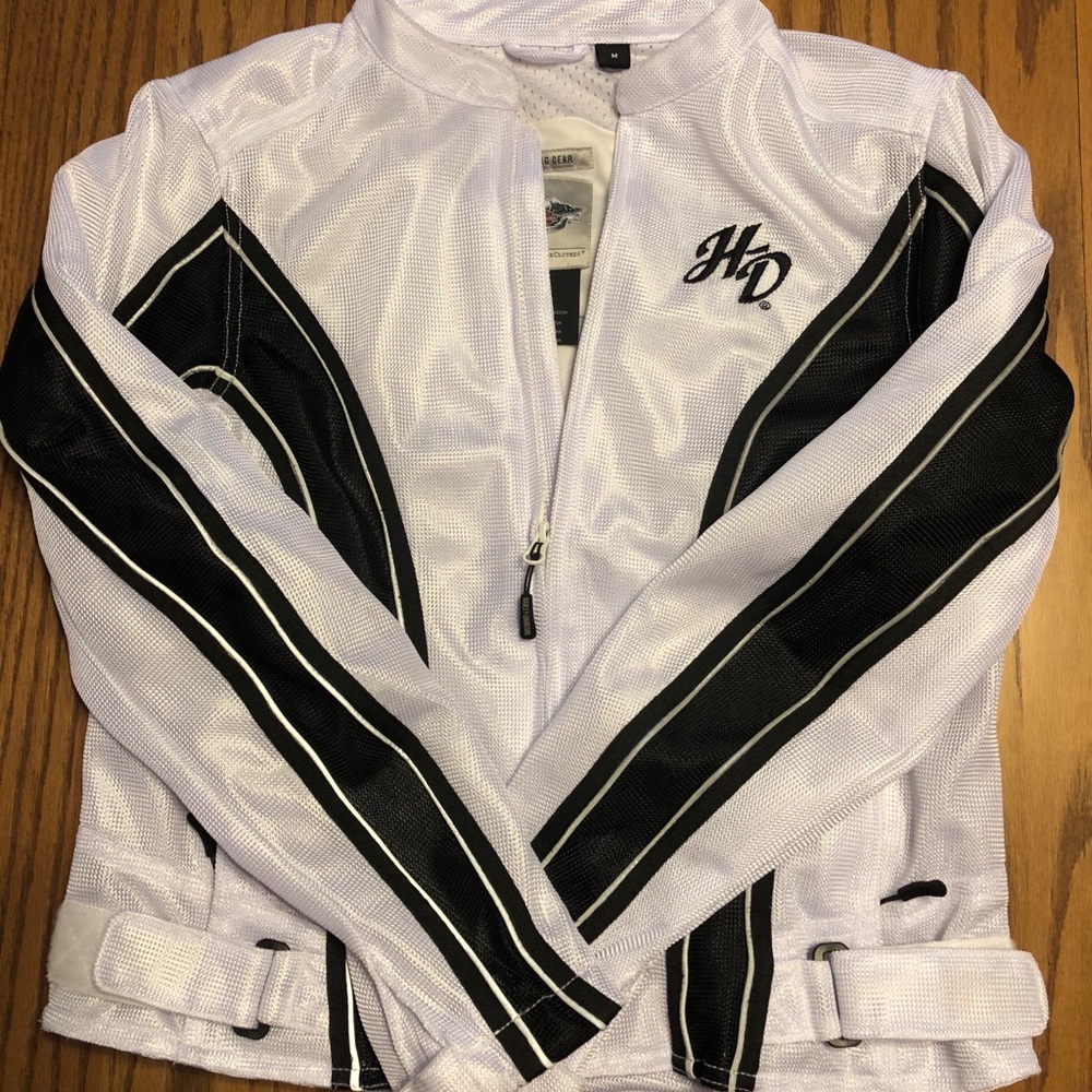 Woman’s Harley Davidson riding jacket size medium